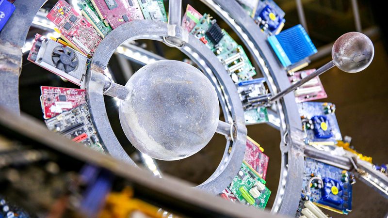BI系统选型：定制开发的关键考量**